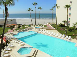 Rosarito Inn Hotel Condominium Bedroom Example